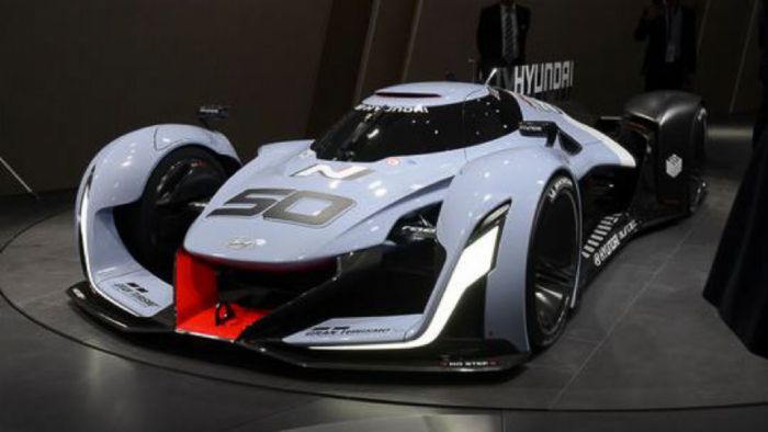 Το Hyundai N 2025 Vision Gran Turismo διαθέτει εμφάνιση που θυμίζει μαχητικό αεροσκάφος.